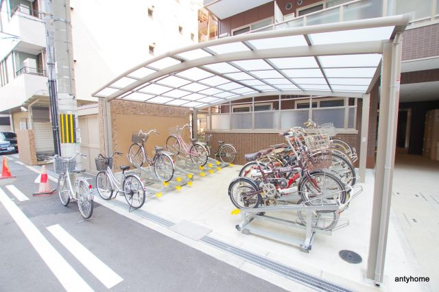 STUDIO天満橋　仲介手数料無料の駐車場