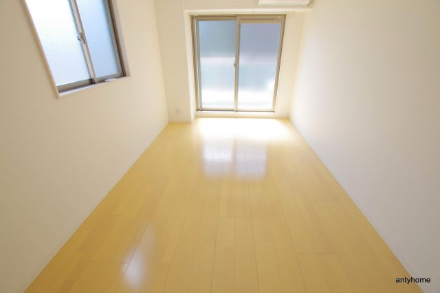 STUDIO天満橋　仲介手数料無料の寝室