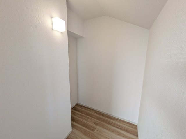 牛久市田宮町　30期　新築戸建ての収納