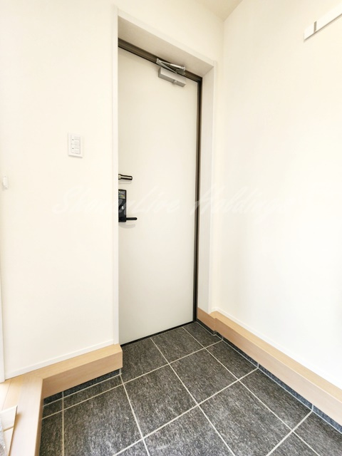 BAUHAUS2の玄関