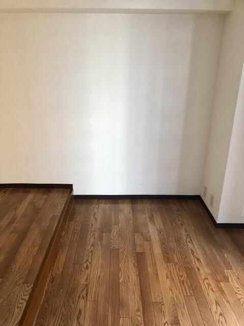 大野第一ビルの洋室