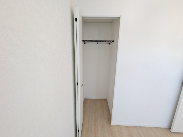 下妻市加養　第1　新築戸建ての収納