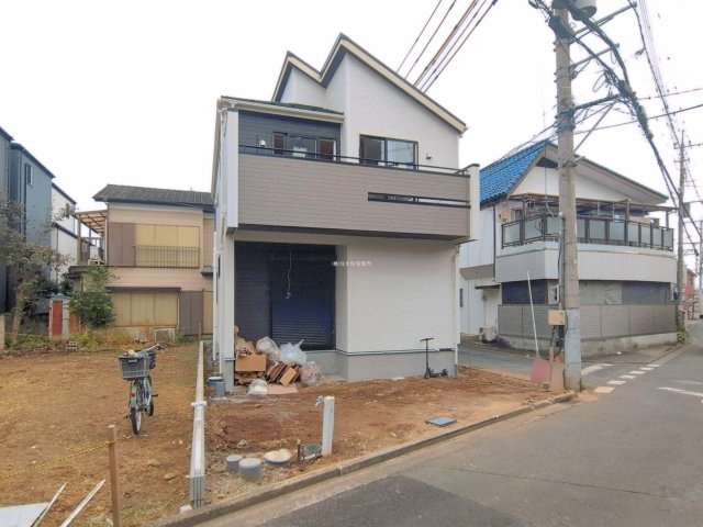 富士見市上沢１丁目の新築一戸建の外観|商業施設が周辺に充実し、生活しやすい立地です。