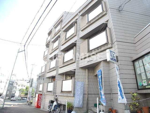 レジデンス六本木の外観