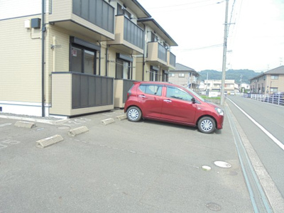 【駐車場】 | ウィル一ツ橋　B棟
