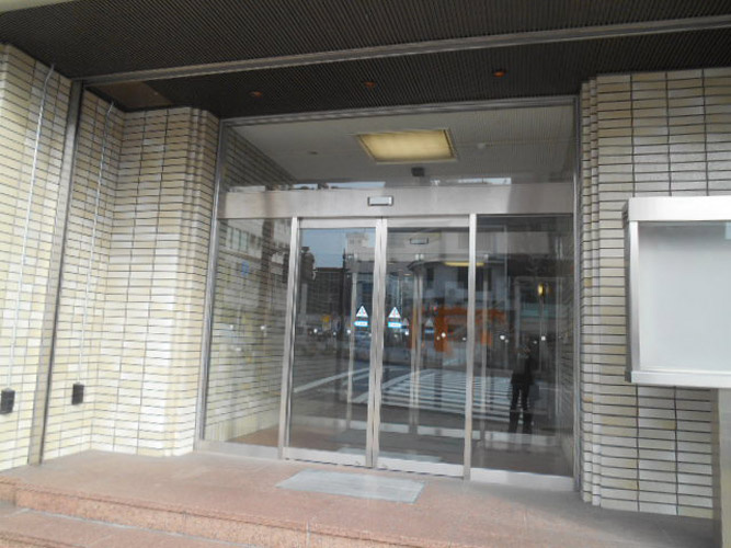 岡崎フロントビル