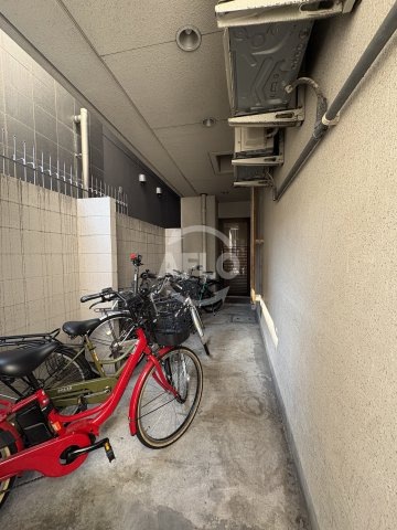 ノイメゾン堀江 堀江小学校のその他共用部分|ノイメゾン堀江　駐輪場