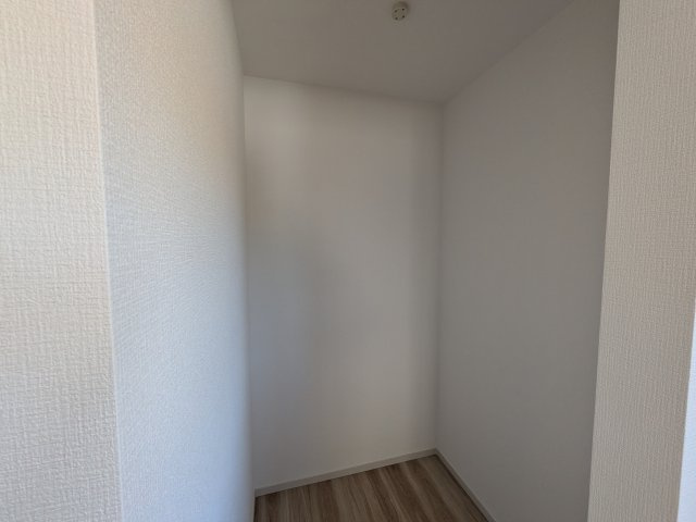下妻市長塚　5期　新築戸建て　2号棟の収納