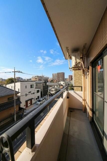 ニューガイアリルーム葛西駅南Ｎｏ．２０のバルコニー