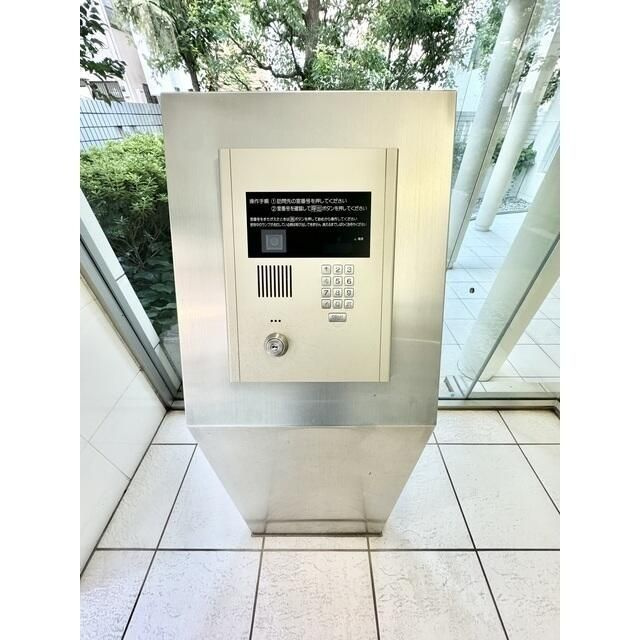 ＴＨＥパームス代々木上原コスモテラスの玄関