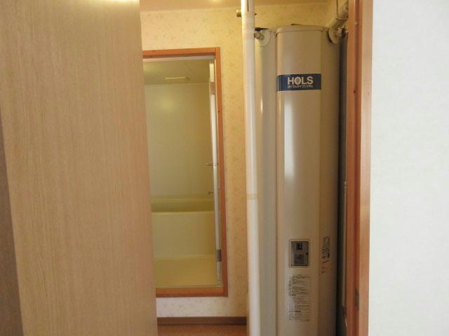 アルバータ215の設備