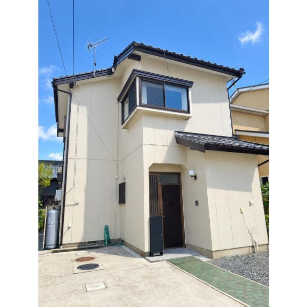 岩屋町岩屋下貸家