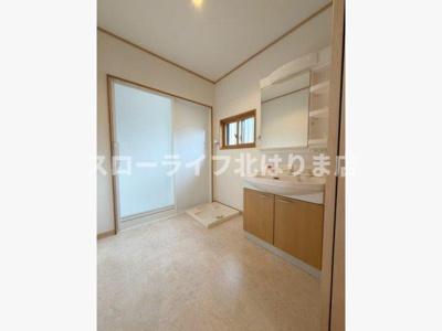【洗面所】 | 三木市別所町朝日ケ丘　貸家