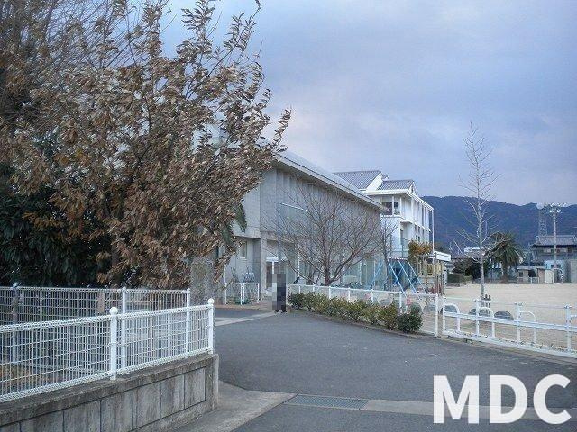 ボア・ソルテ　Ｅの周辺|吉野川市立鴨島小学校まで1300m