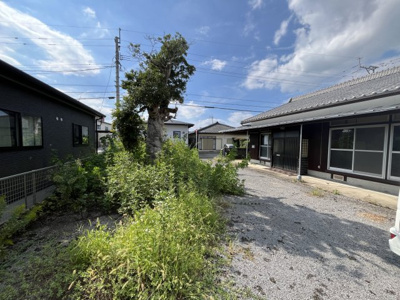 【庭】 | 甲斐元町貸家 | お庭が付いています