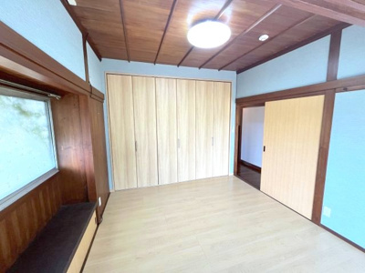 【洋室】 | 甲斐元町貸家 | 使い勝手のいい洋室です