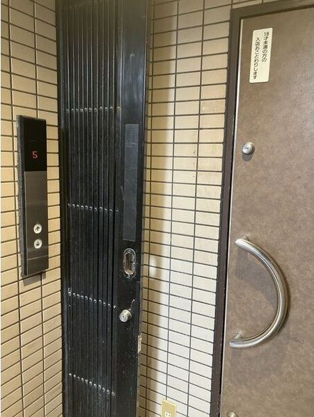 シャリオン東山通
