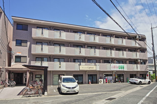 プレジィール大和町の外観