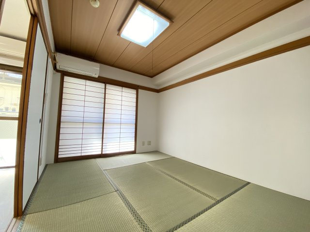 アーガスヒルズⅦの和室|明るい和室です