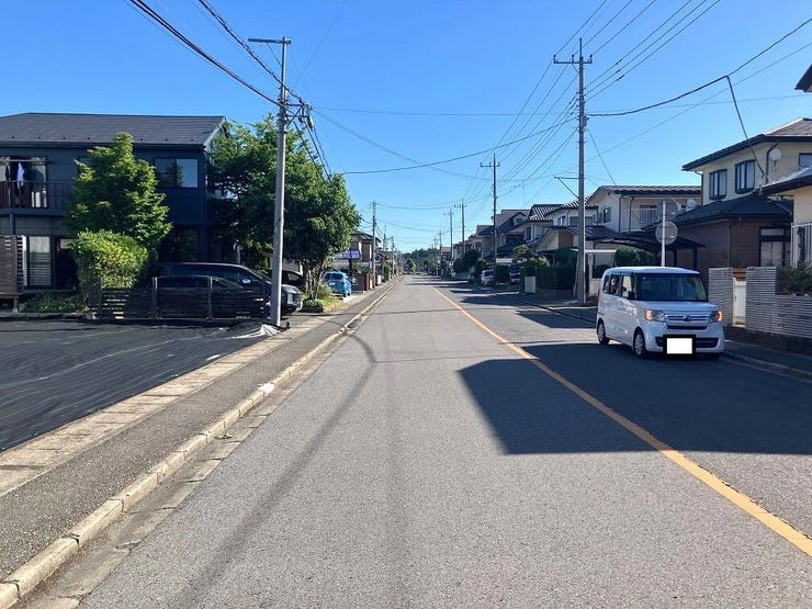 宇都宮市下岡本町土地の前面道路含む現地写真