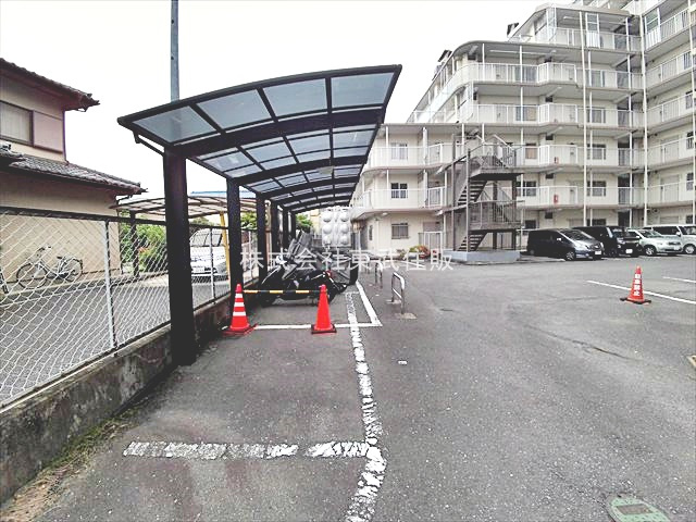 【駐輪場】の画像