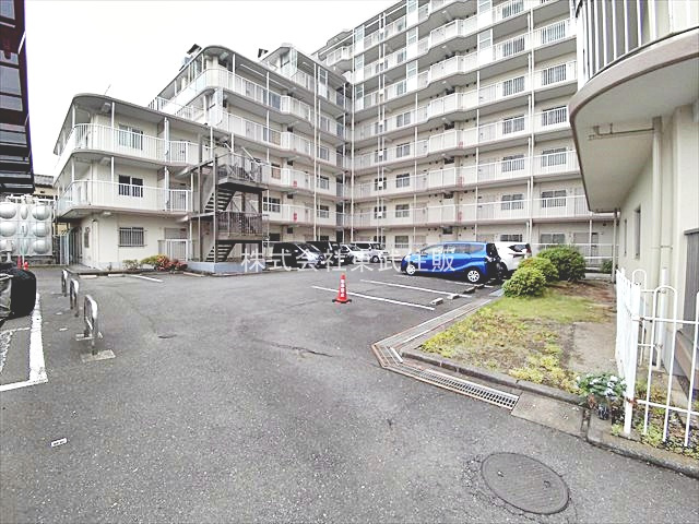 【駐車場】の画像