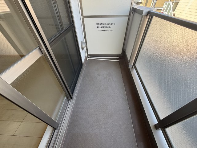 プラシード東難波のバルコニー