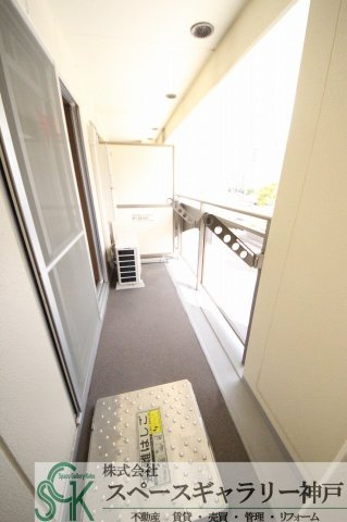 学園カレッジハイツのバルコニー|※お部屋により仕様が異なる場合がございます※