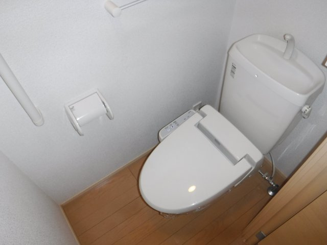 クラッシィのトイレ|他のお部屋の参考写真となります。