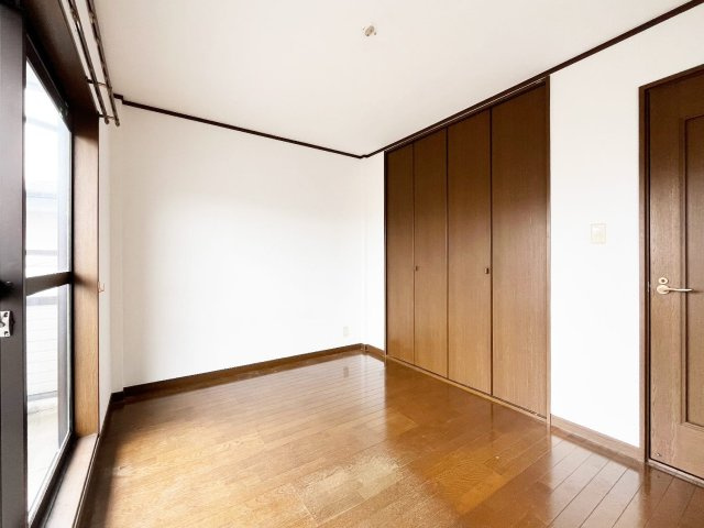 豊中市北桜塚2丁目　中古戸建住宅の収納