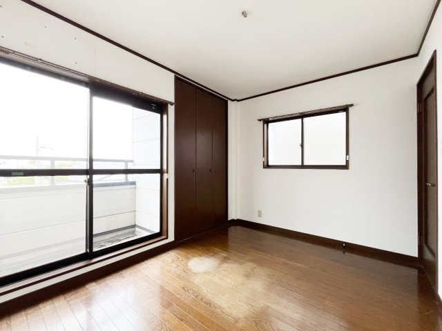 豊中市北桜塚2丁目　中古戸建住宅の洋室