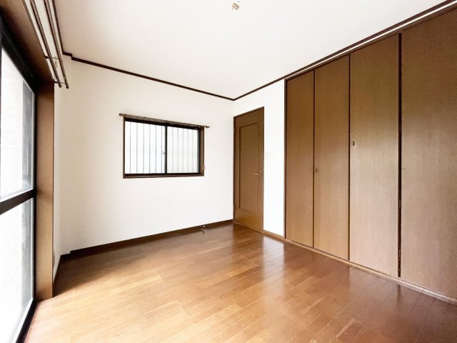 豊中市北桜塚2丁目　中古戸建住宅の洋室