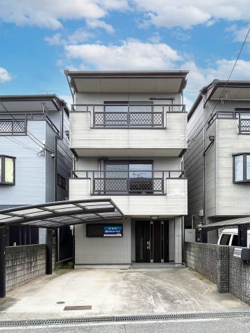 豊中市北桜塚2丁目　中古戸建住宅の外観