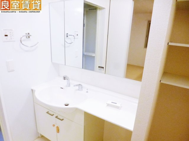 【独立洗面台】 | カメリア　B棟