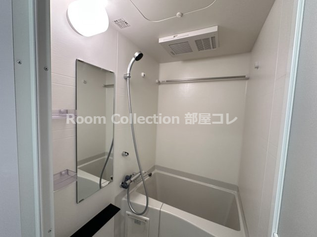 MAXIV名古屋の浴室|※同物件他部屋写真
反転の場合有