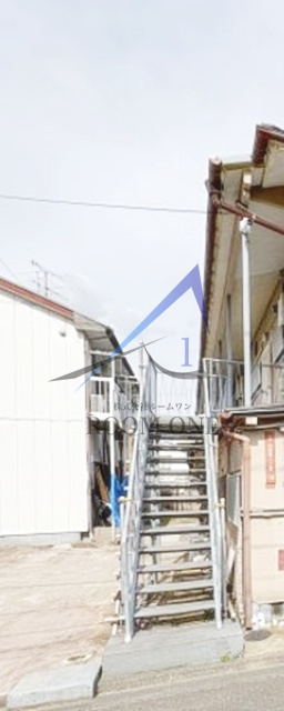 東田荘Ｂ棟のエントランス|エントランスです。