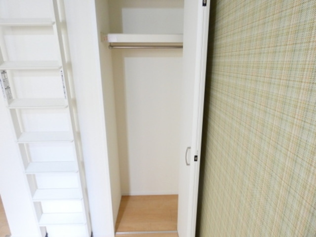 中野区南台５丁目のアパートの収納