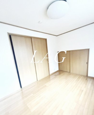 【居間・リビング】 | ラペーシュ目黒本町 | 洋室のお部屋です。