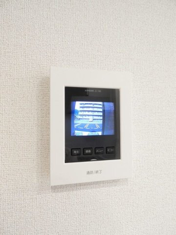 サン　ウォームの設備