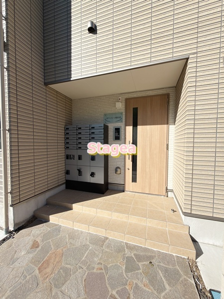カフーティーダ西大宮のエントランス