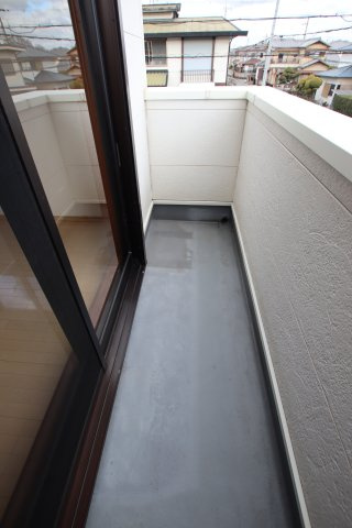 【バルコニー】 | 富田林市梅の里戸建
