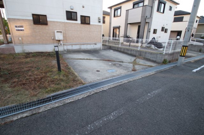 【駐車場】 | 富田林市梅の里戸建