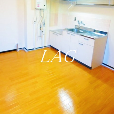 【居間・リビング】 | 納戸マンション | 洋室のお部屋です。