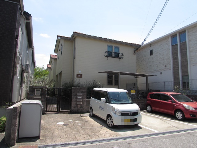 ロリーブの駐車場|駐車場です