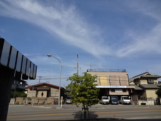 三木市緑が丘町西５丁目のハイツの展望