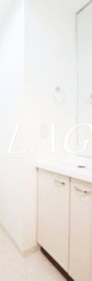 【洗面所】 | ラグジュアリーアパートメント品川シーサイド | 独立洗面台です。