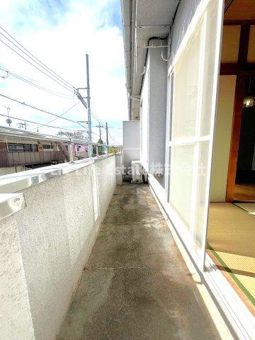 セントラルハイネスのバルコニー
