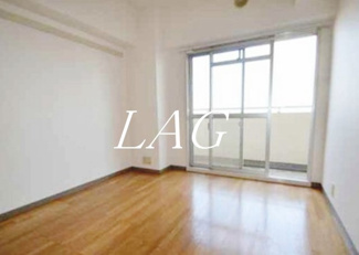 【居間・リビング】 | ハイツサンフラワー | 洋室のお部屋です。