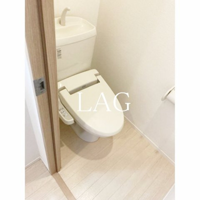 【トイレ】 | プレ デ フレイル | トイレです。