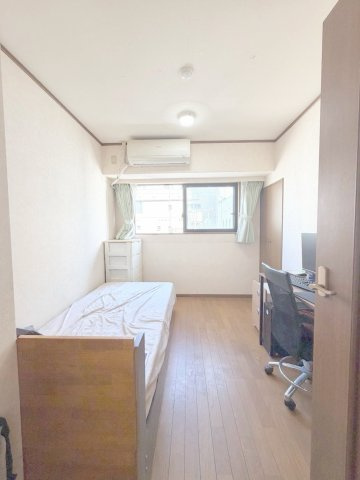 グリーンパーク入谷の寝室